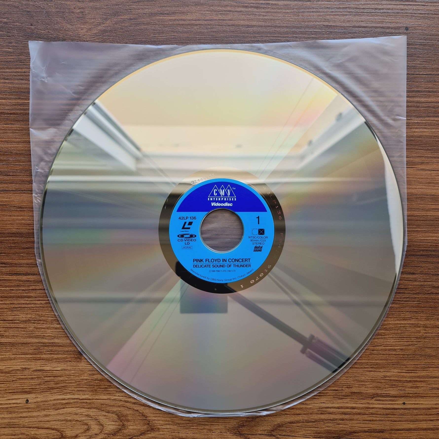 Pink Floyd – In Concert - Delicate Sound Of Thunder LaserDisc Only Japan Vinyl