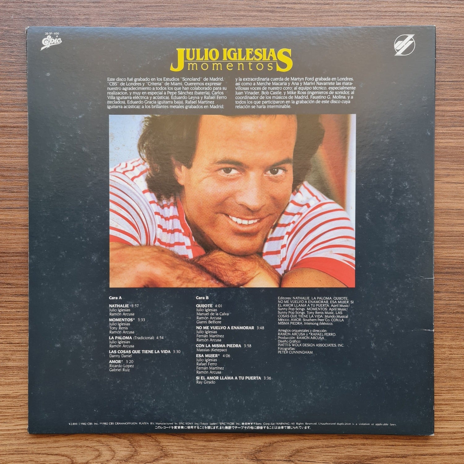 Julio Iglesias – Momentos Only Japan Vinyl