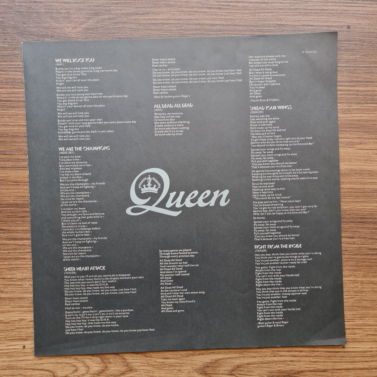 Queen – News Of The World Only Japan Vinyl