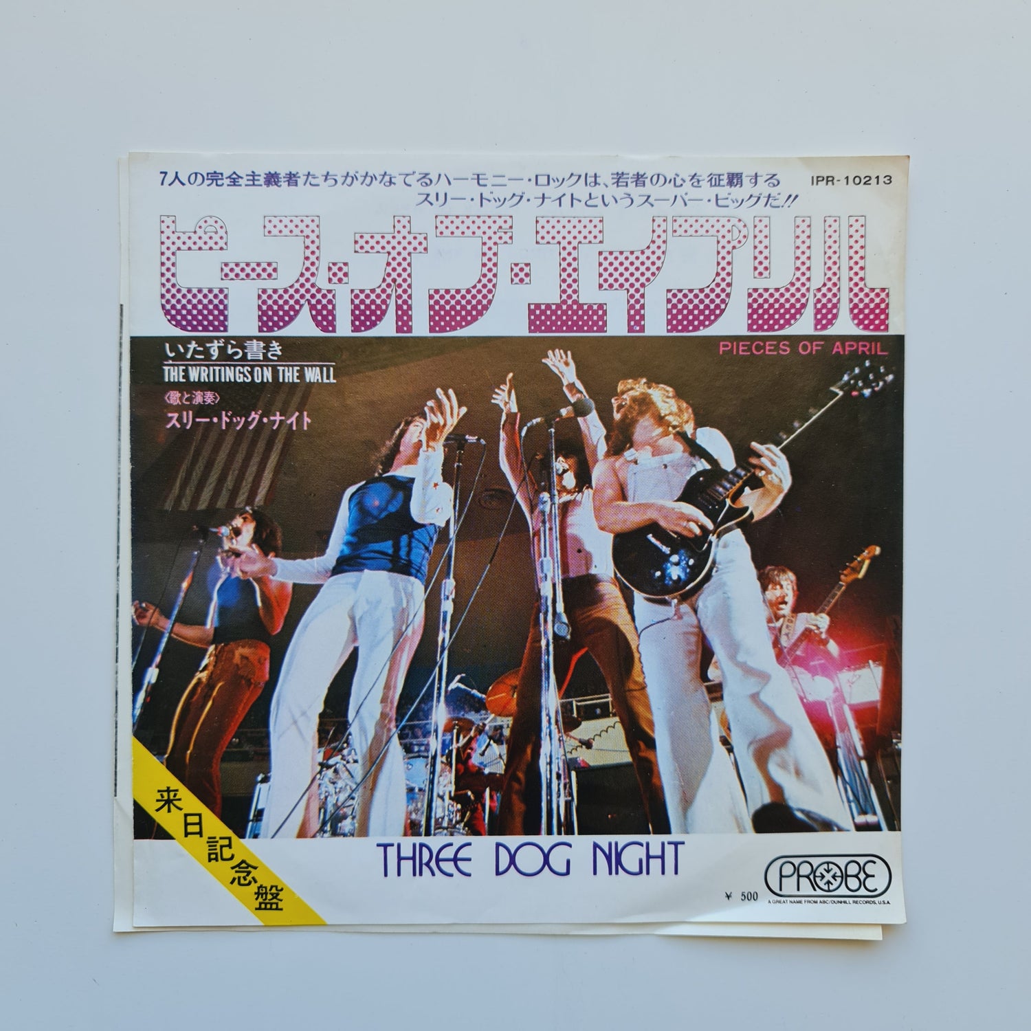 Three Dog Night – Pieces Of April / The Writings On The Wall Japan Vinyl