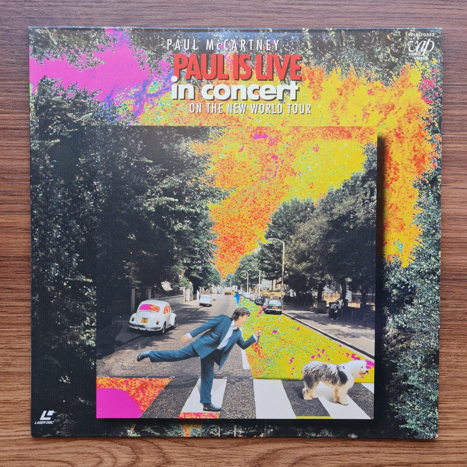 Paul McCartney – Paul Is Live - In Concert On The New World Tour LaserDisc