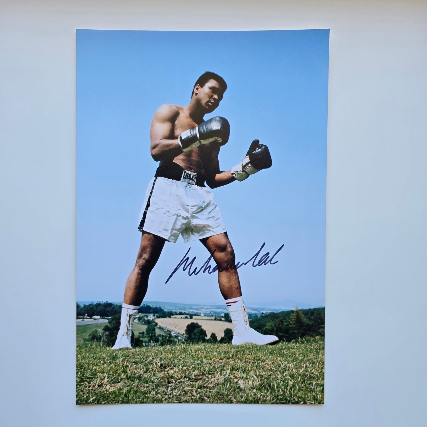 Muhammed Ali 20x30 cm Boyutunda Islak İmzalı Fotoğraf (Ömür Boyu COA)