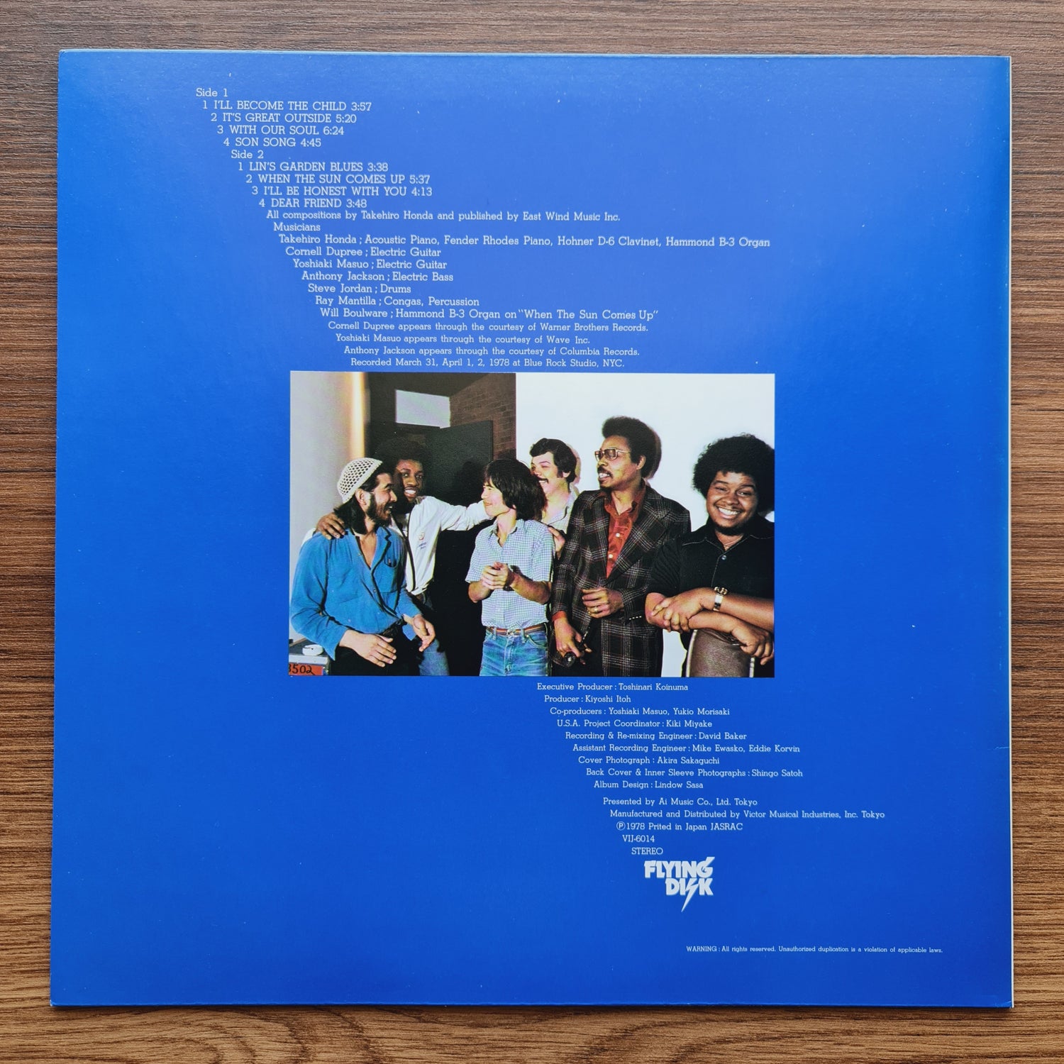Takehiro Honda – It's Great Outside