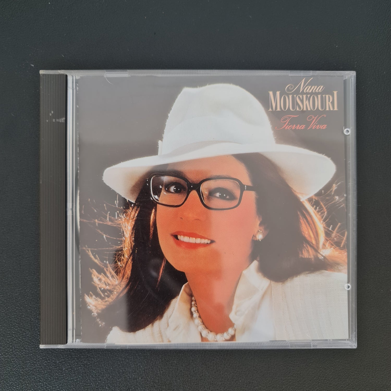 Nana Mouskouri – Tierra Viva