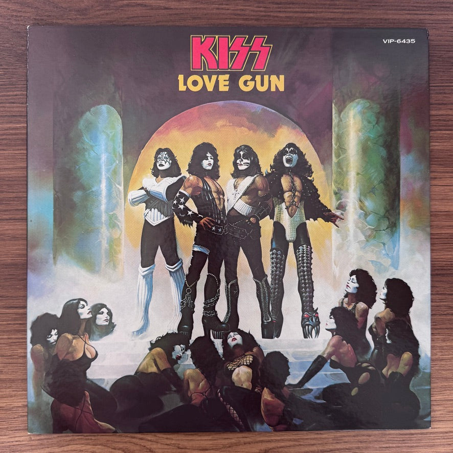 Kiss – Love Gun