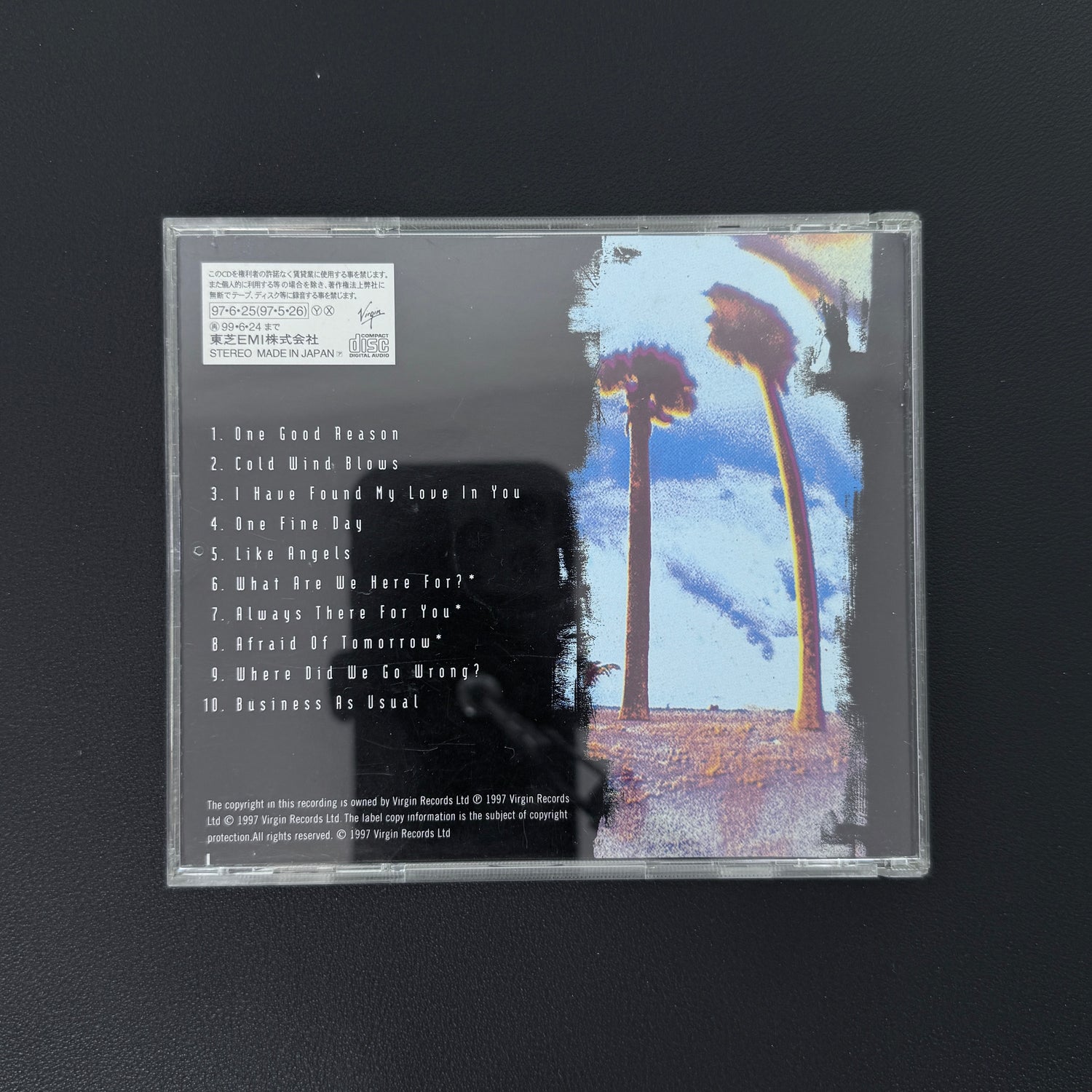 Gary Moore – Dark Days In Paradise
