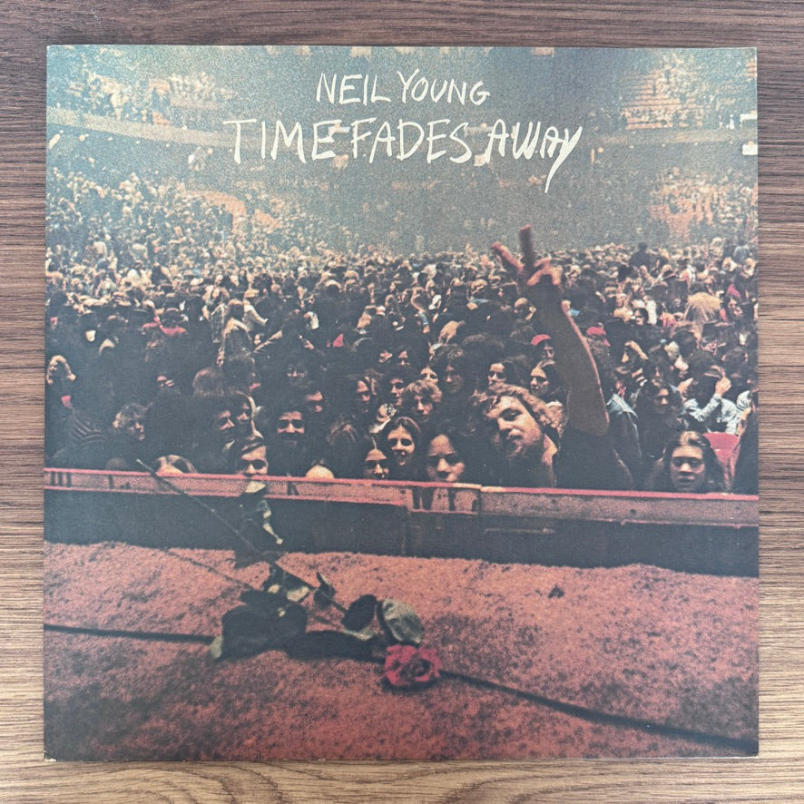 Neil Young – Time Fades Away
