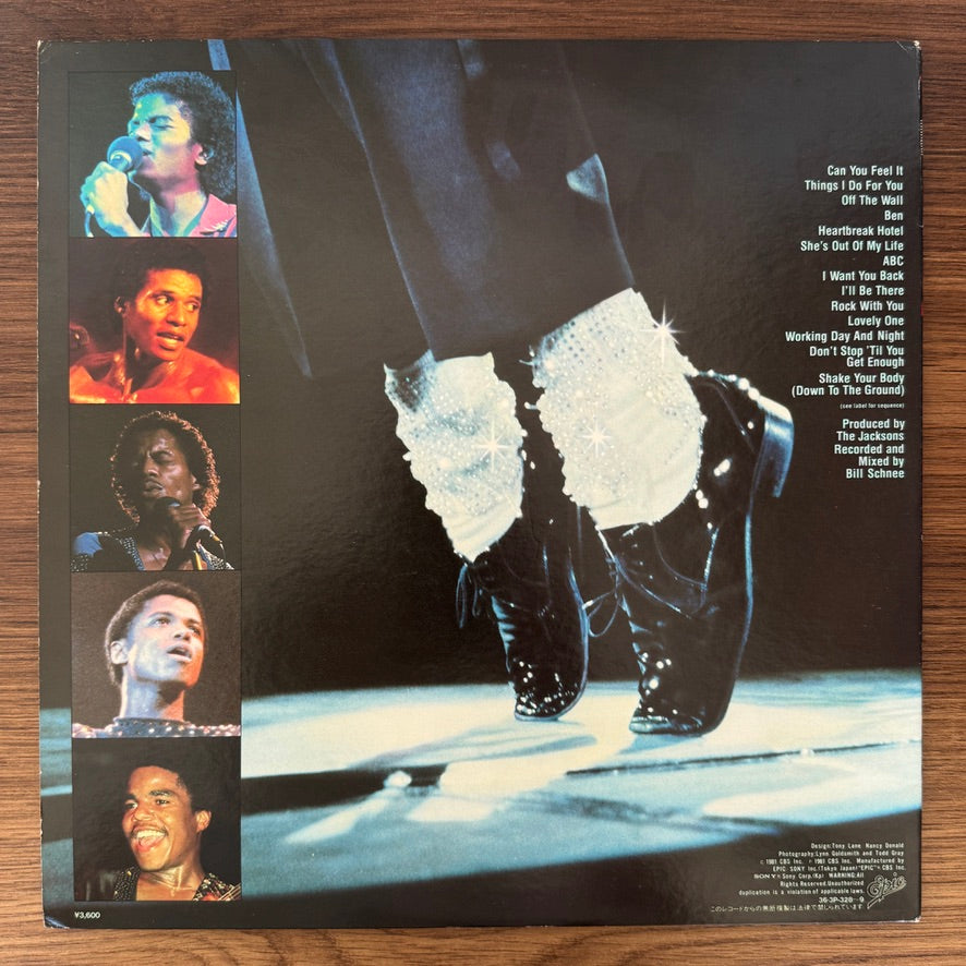 The Jacksons – Live