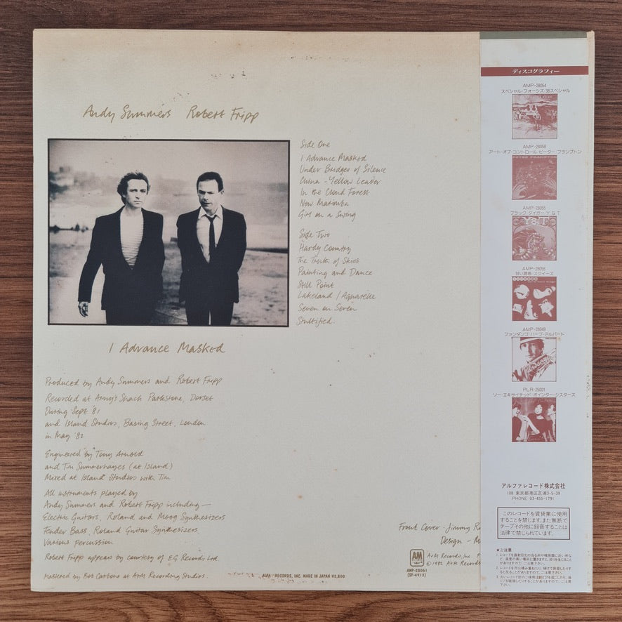 Andy Summers & Robert Fripp – I Advance Masked