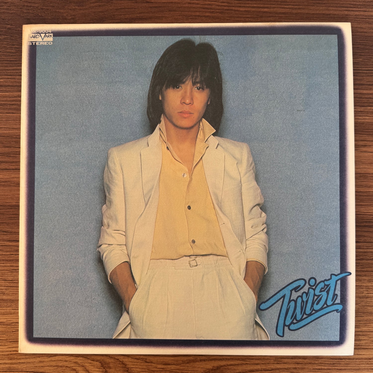 Twist – Twist