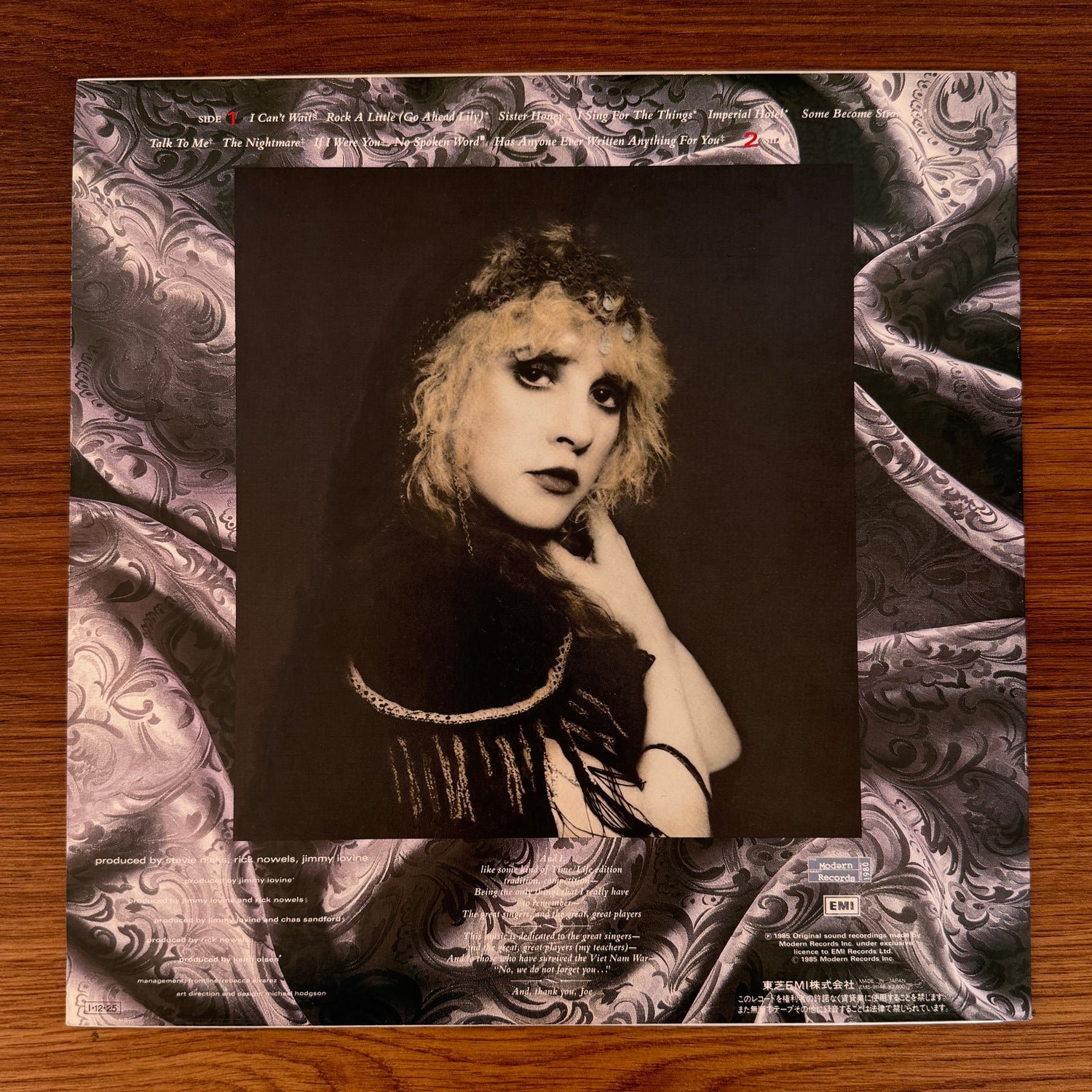 Stevie Nicks – Rock A Little