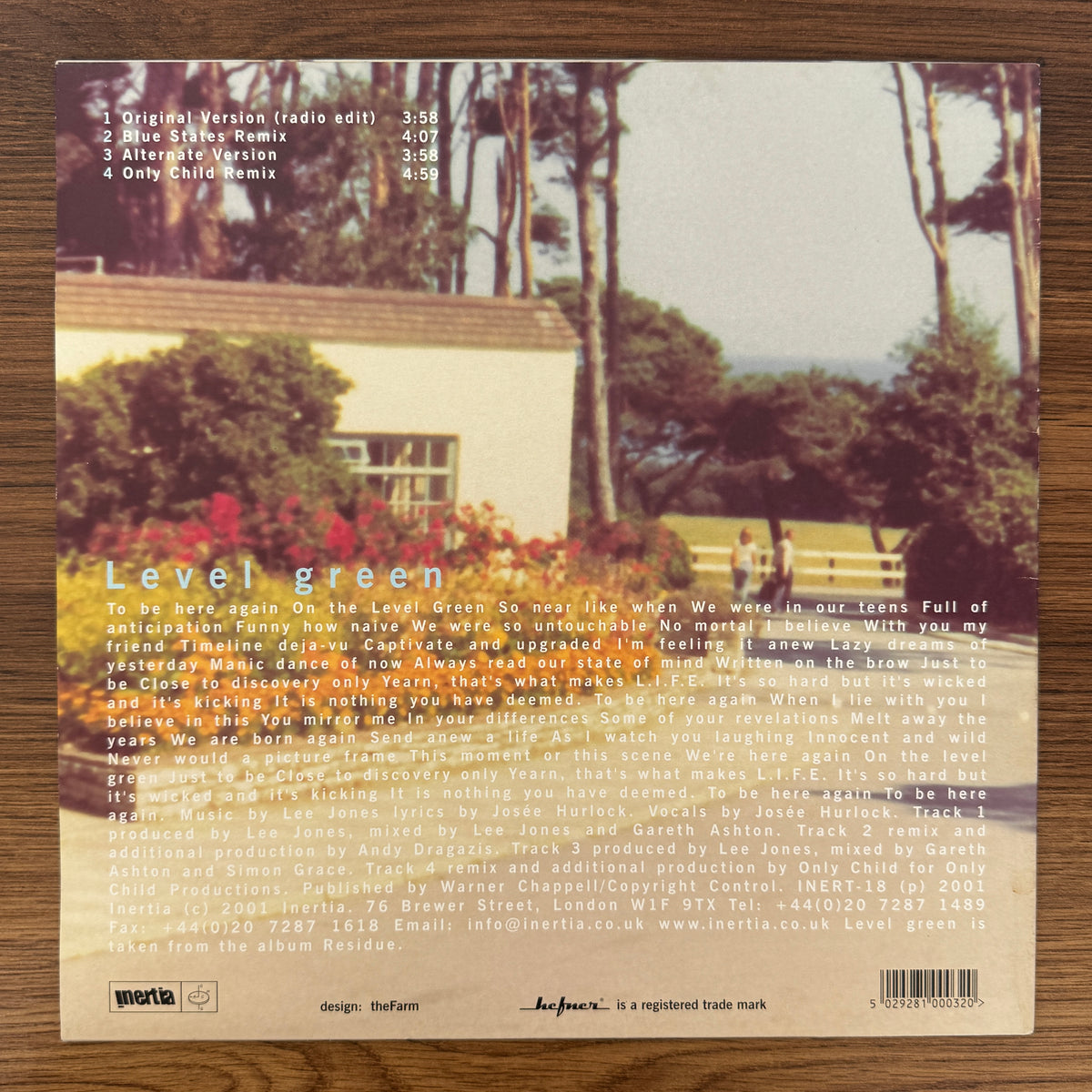 Hefner – Level Green