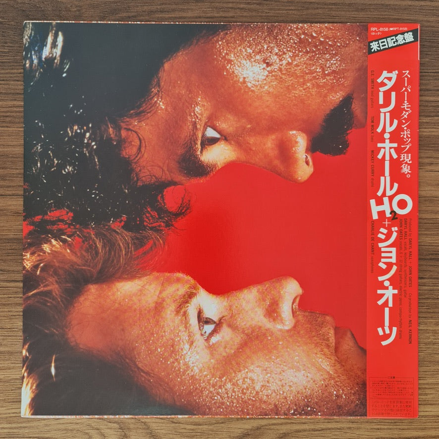 Daryl Hall + John Oates – H₂O