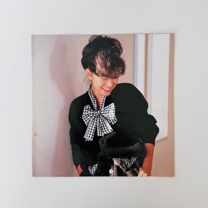 Akina Nakamori – Kita Wing / Namidano Katachino Earring