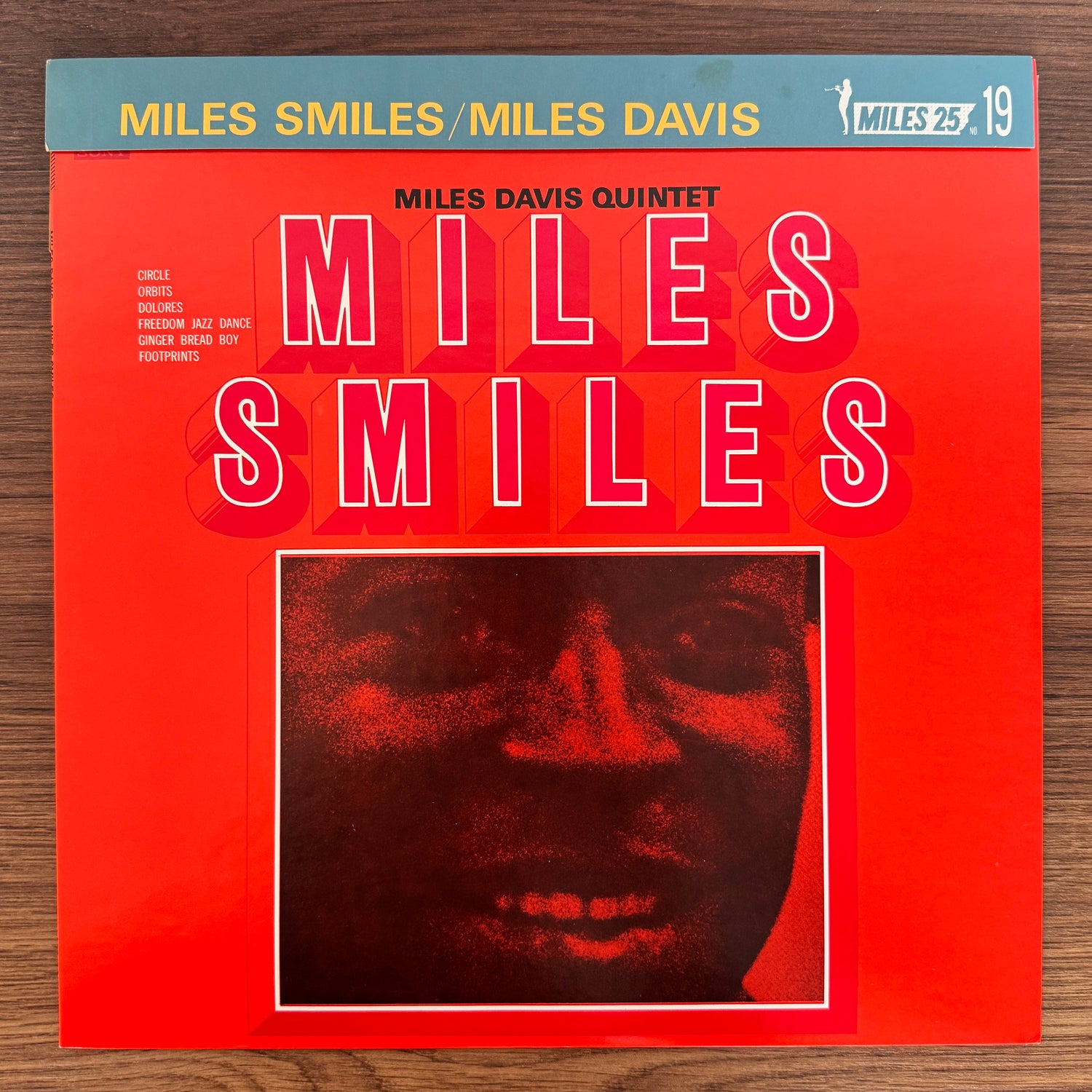 Miles Davis Quintet – Miles Smiles