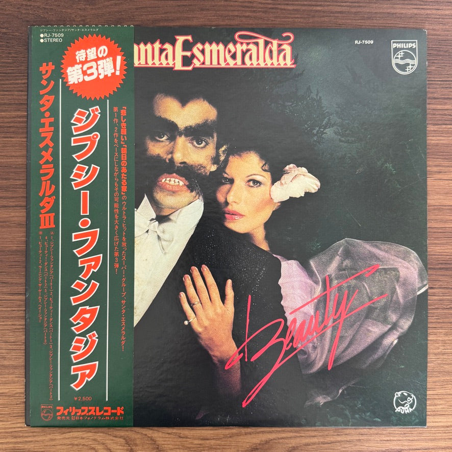 Santa Esmeralda – Beauty