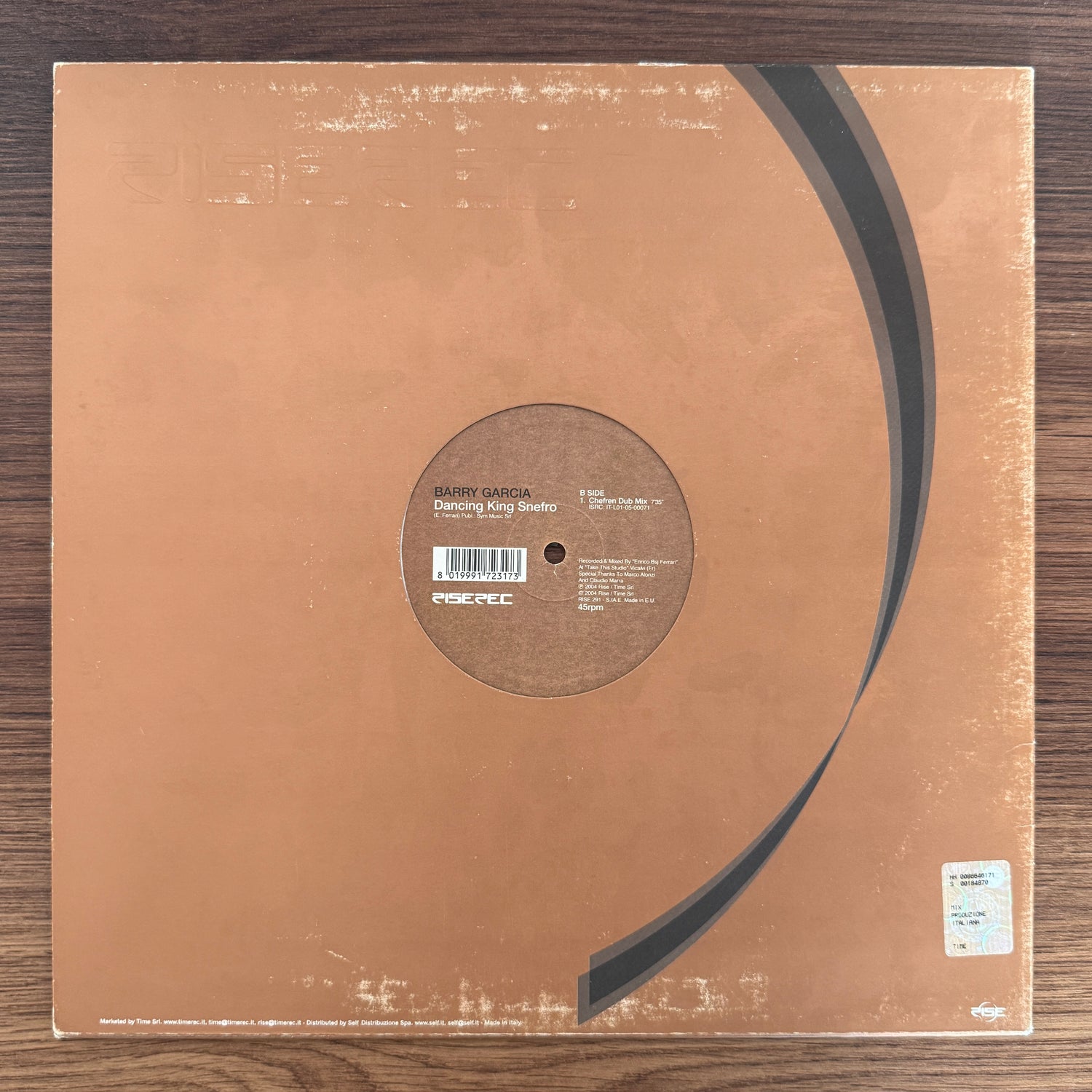 Barry Garcia – Dancing King Snefro