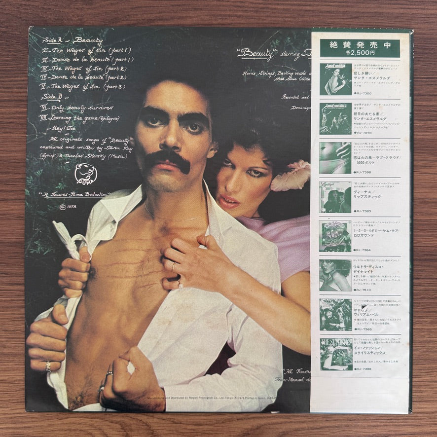 Santa Esmeralda – Beauty
