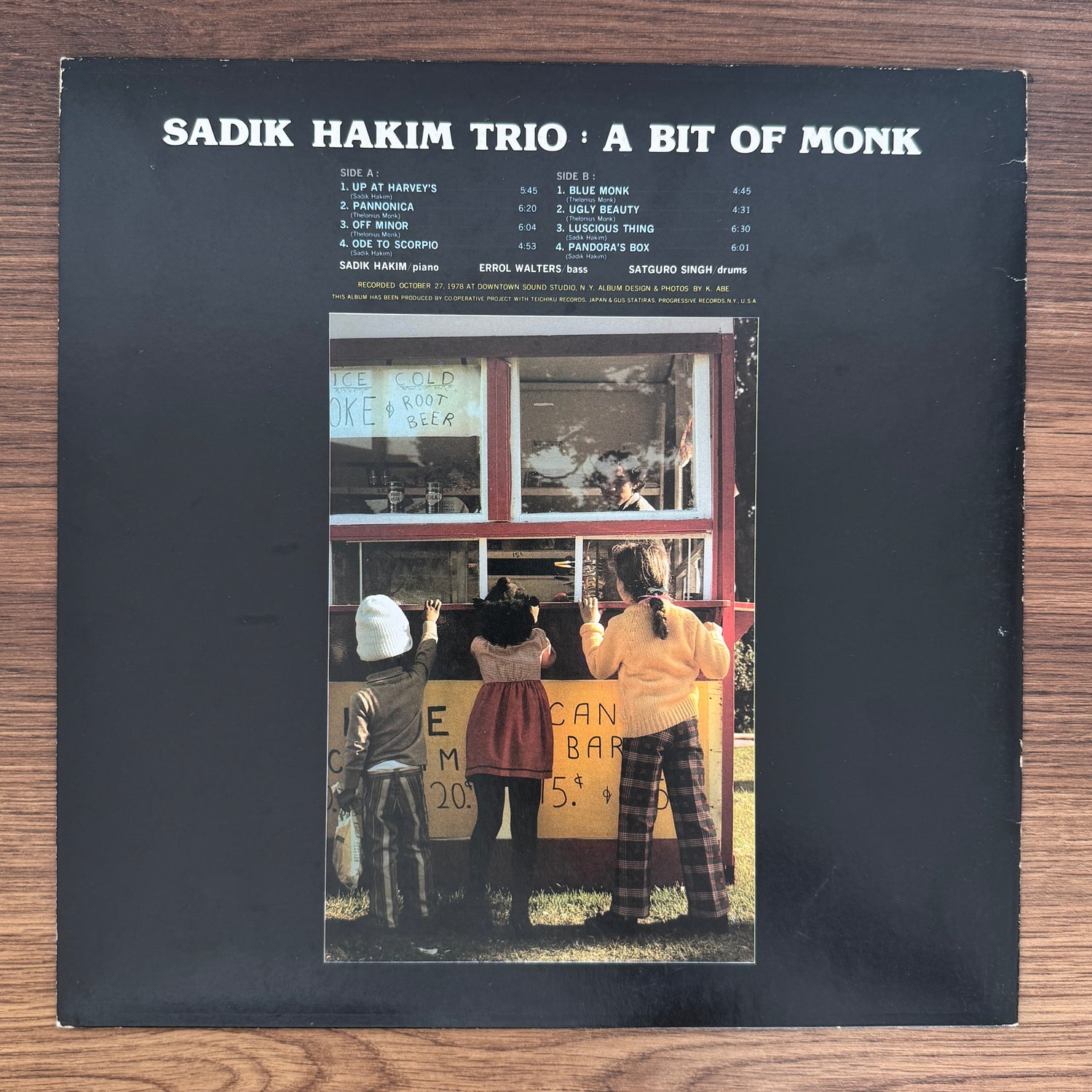 Sadik Hakim Trio – A Bit Of Monk