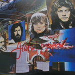The Moody Blues – Caught Live +5 İmzalı Plak Japan Vinyl