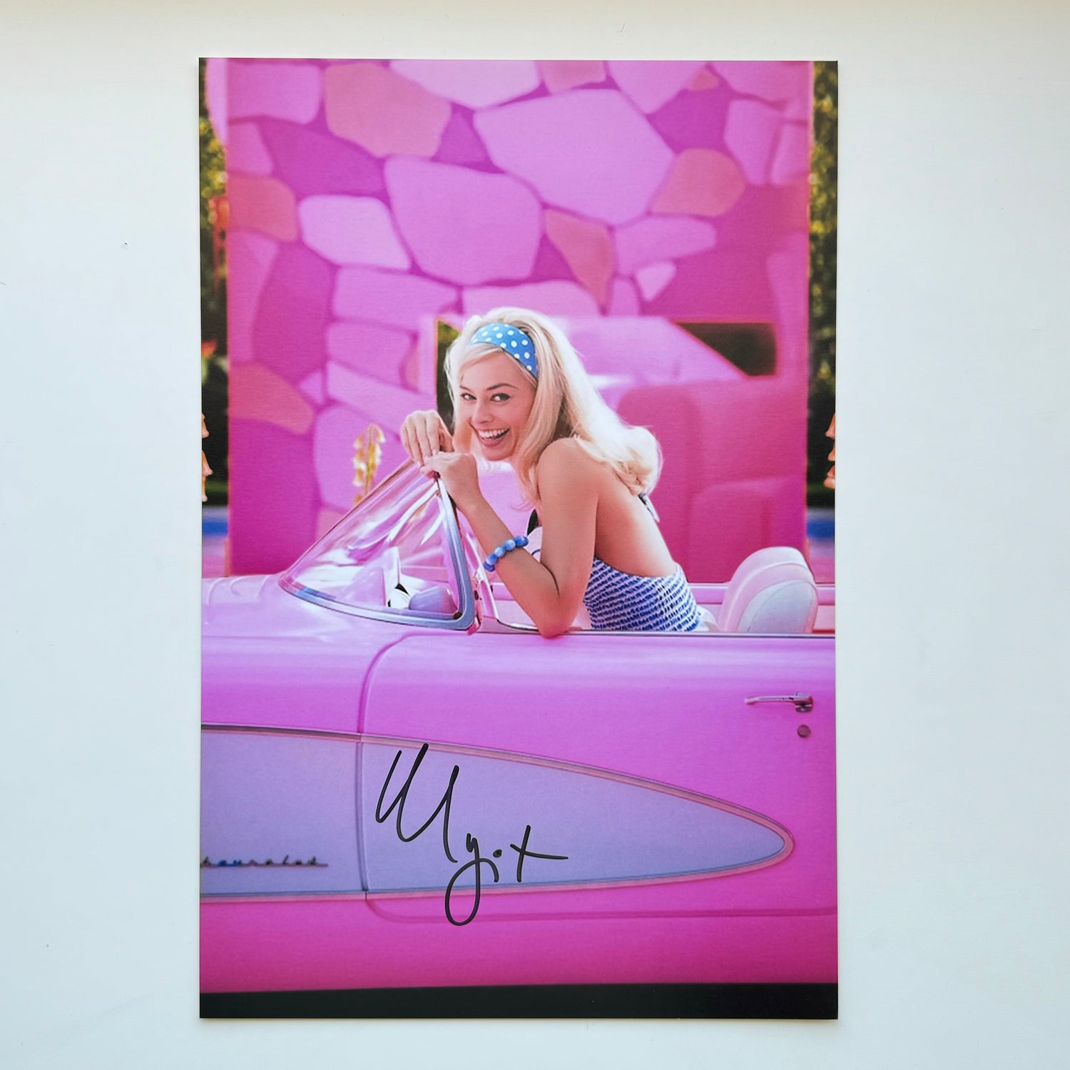 Margot Robbie Barbie 20x30 cm Boyutunda El İmzalı Fotoğraf (Ömür Boyu COA) Japan Vinyl
