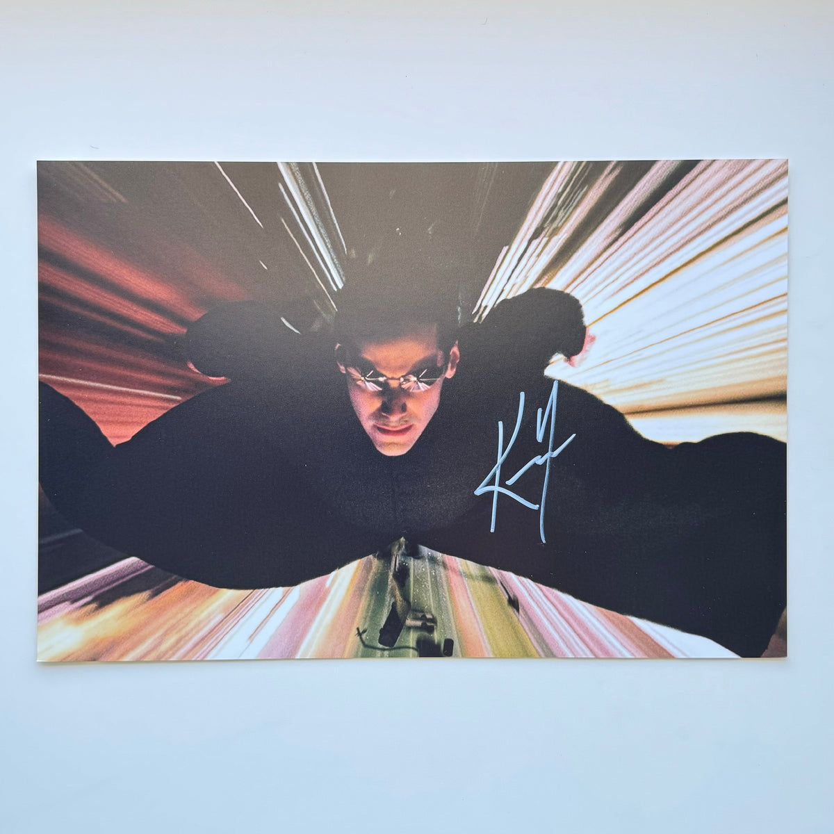Keanu Reeves The Matrix 20x30 cm Boyutunda El İmzalı Fotoğraf (Ömür Boyu COA) Japan Vinyl