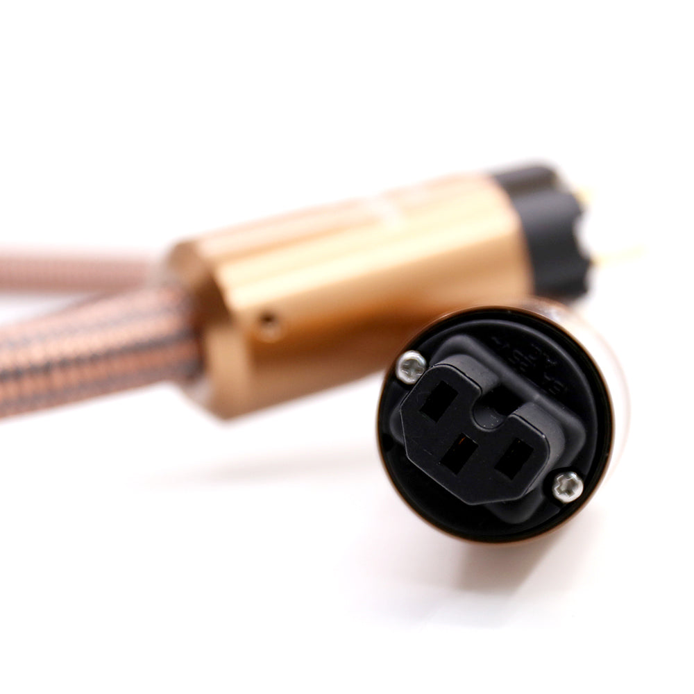 Accuphase Güç Kablosu (2 Metre) Japan Vinyl