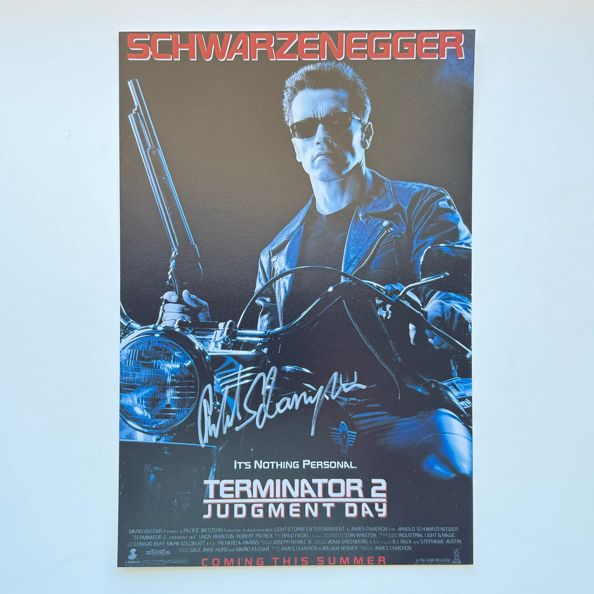 Arnold Schwarzenegger 20x30 cm Boyutunda El İmzalı Fotoğraf (Ömür Boyu COA) Japan Vinyl