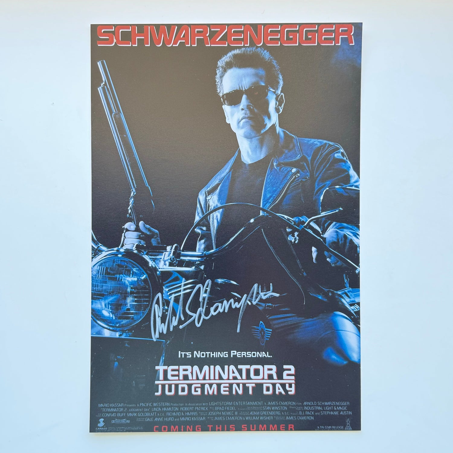 Arnold Schwarzenegger 20x30 cm Boyutunda El İmzalı Fotoğraf (Ömür Boyu COA) Japan Vinyl