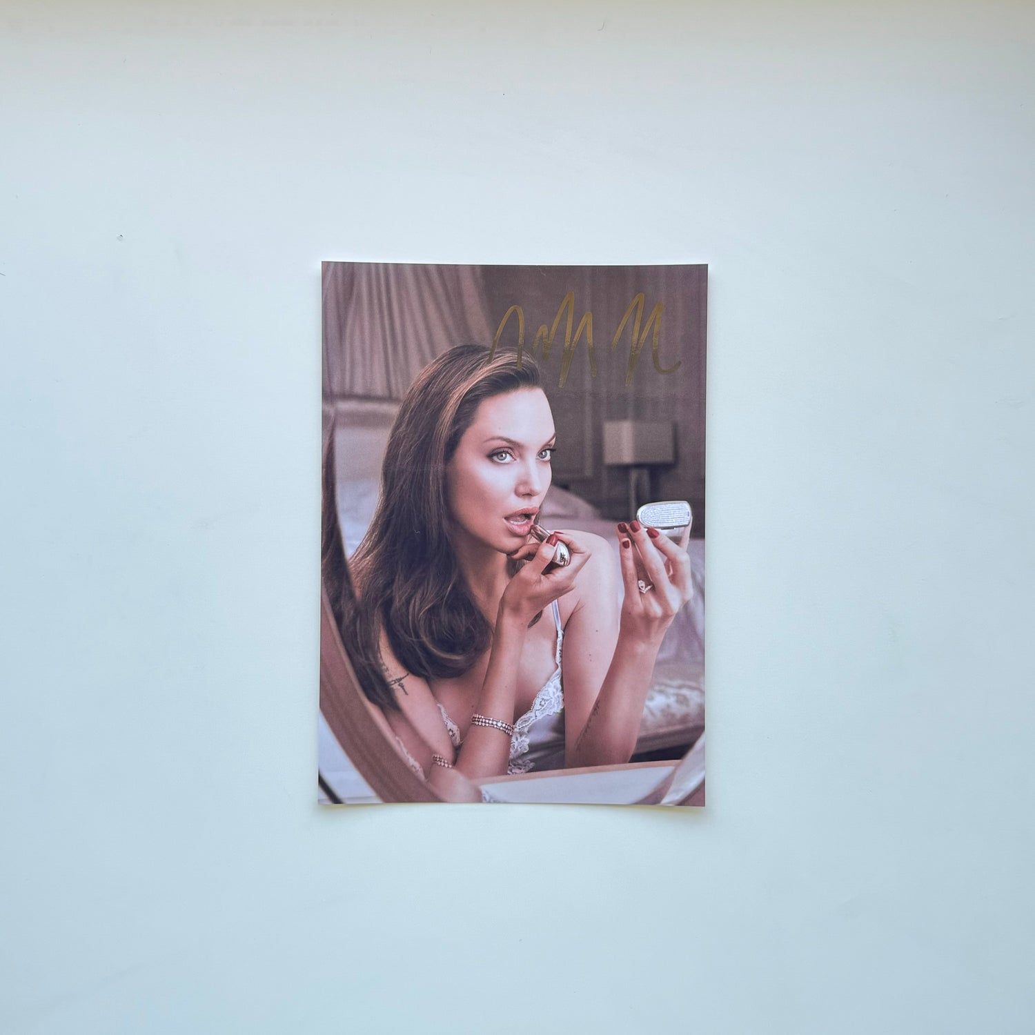 Angelina Jolie 13x18 cm Boyutunda El İmzalı Fotoğraf (Ömür Boyu COA) Japan Vinyl