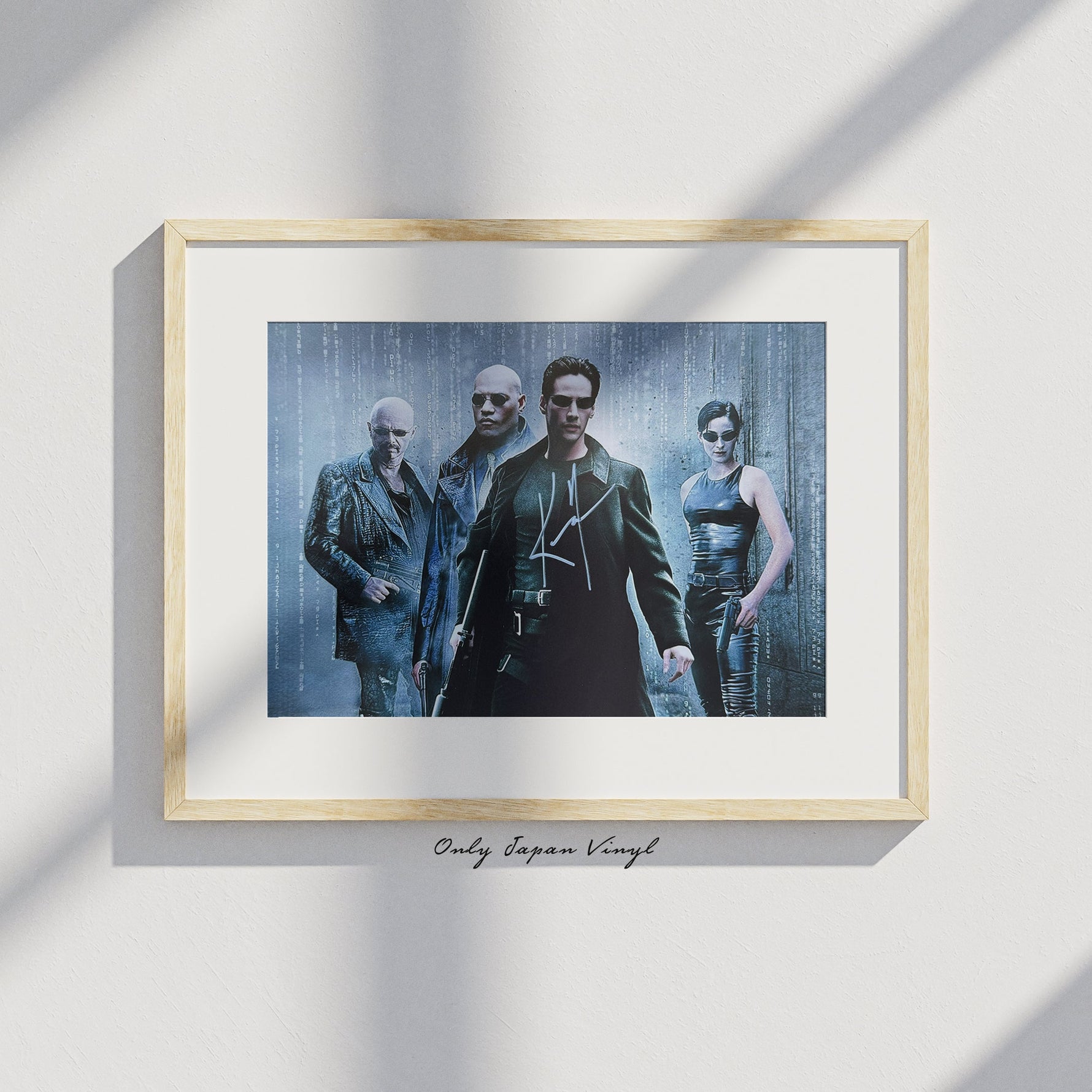 Keanu Reeves The Matrix 20x30 cm Boyutunda El İmzalı Fotoğraf (Ömür Boyu COA) Japan Vinyl
