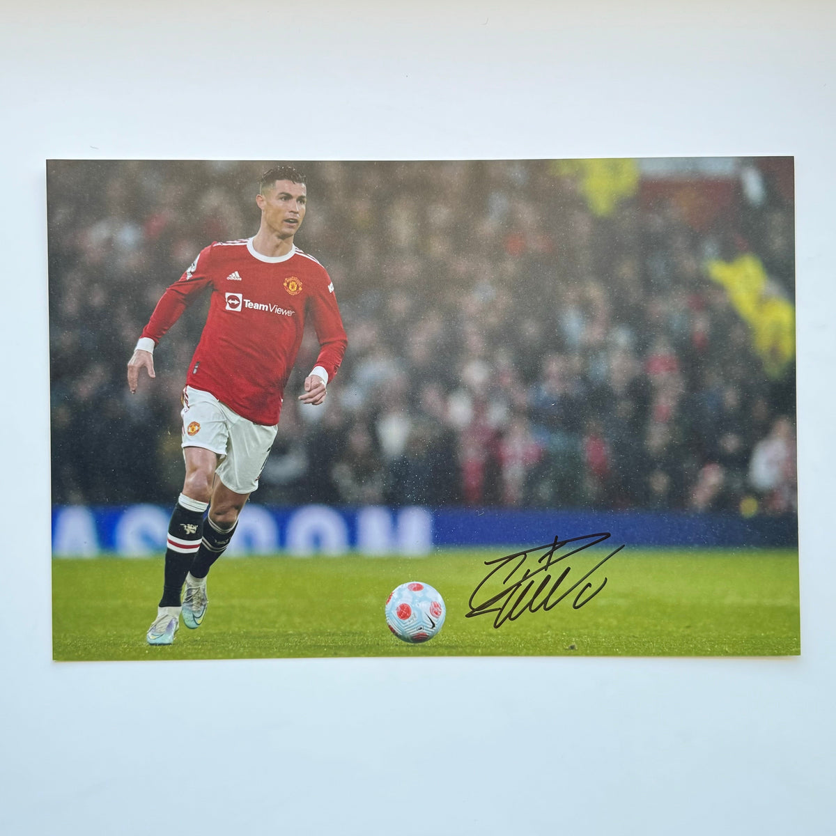 Cristiano Ronaldo 20x30 cm Boyutunda El İmzalı Fotoğraf (Ömür Boyu COA) Japan Vinyl
