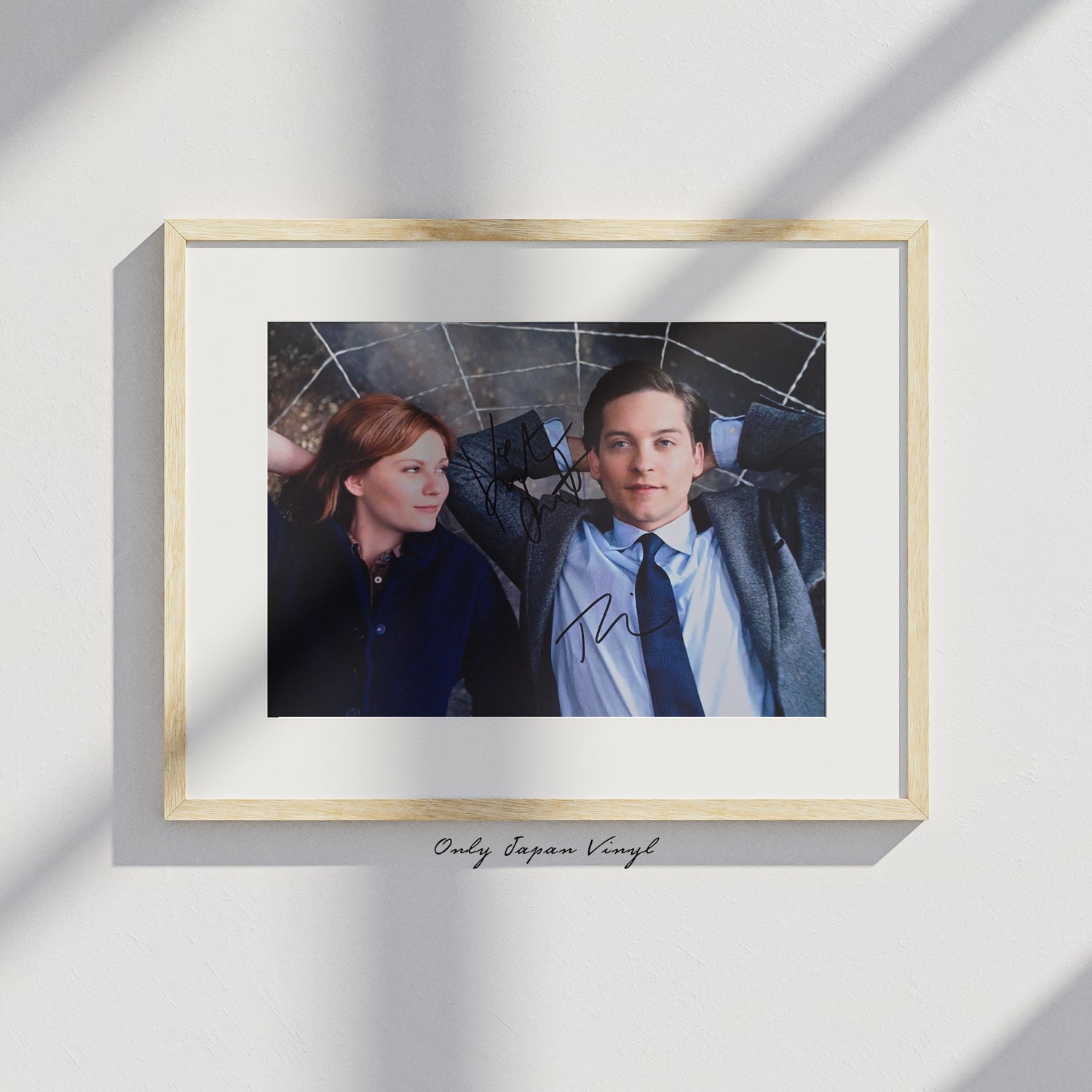 Tobey Maguire & Kirsten Dunst, Spider-Man 20x30 cm Boyutunda Islak İmzalı Fotoğraf (Ömür Boyu COA)